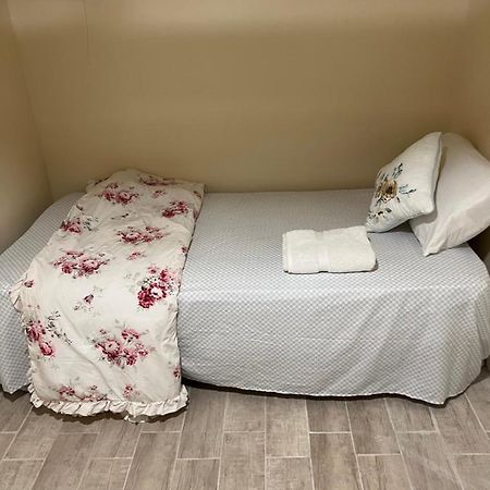 A Cozy Room In Queens ニューヨーク エクステリア 写真
